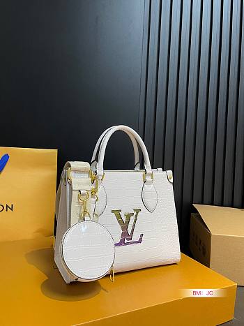 LV 24 New Crocodile Pattern Onthego White East West 25*20CM