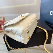 Chanel 1Coco Handle Selzburg White 20cm - 6