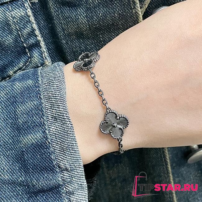 VCA black laser engraved five-flower four-leaf clover bracelet - 1