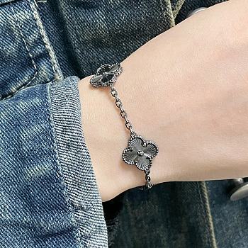 VCA black laser engraved five-flower four-leaf clover bracelet