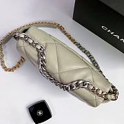 Chanel 21A Flap Beige Bag 26x16x9cm - 5