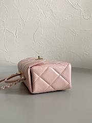 Chanel Light Pink Handle Bag 19×8×12cm  - 4