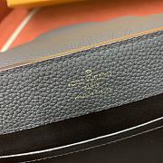 LV Medium Black Warrior Capucines 22 x 12 x 8CM - 2