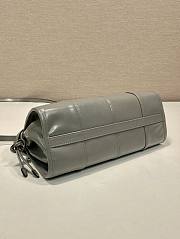 Prada Messenger Grey Bag 26x14x12cm - 3