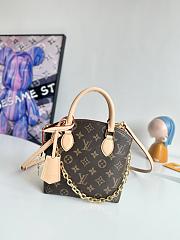 LV M12019 Lockit BB Handbag 19×15×7cm  - 1