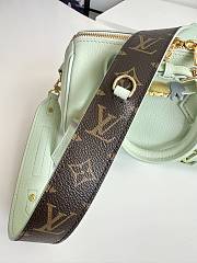 LV M24605 Speedy 18 LV&I Matcha Green Cow Leather Handbag 18.5×12.5×10.5cm - 2