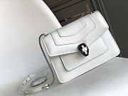 BVLGARI Serpenti White Handbag 20*14*4.5Cm - 1