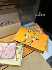 LV Mahjong Mini Pink Bag 15x10cm - 3