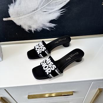 Dior Graffti White Logo Water-dyed Sheepskin Black Slippers