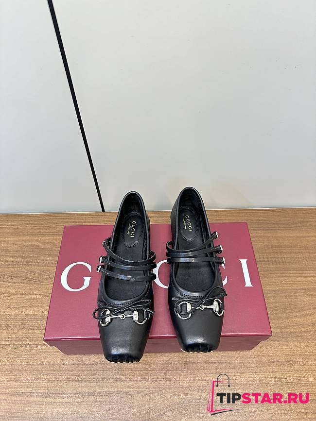 Gucci 24 Mary Jane Bow Square Toe Ballet Flats Black - 1