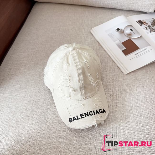 Balenciaga White Baseball Cap - 1