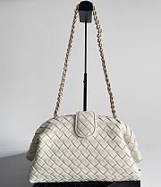 Bottega Veneta Classic Lauren 1980 Teen Clutch Chain White Bag 31.5*16.5*11cm  - 1