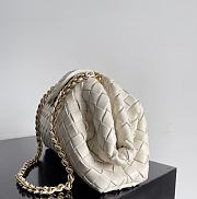 Bottega Veneta Classic Lauren 1980 Teen Clutch Chain White Bag 31.5*16.5*11cm  - 5