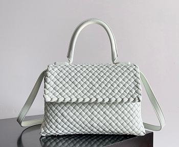 Bottega Veneta Crossbody Handbag White Fesh Mint 19*26*11cm