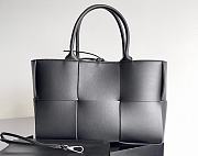 BV Bottega Veneta Balck Tote Three Grid 30X20x11.5cm - 1