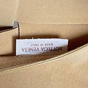 BV Bottega Veneta Beige Tote Three Grid 30X20x11.5cm - 2