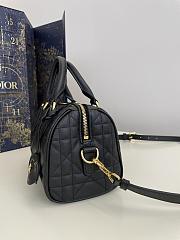 Dior Groove 16 Mini Bag Black Macrocannage Calfskin 17 x 10 x 8 cm - 4