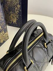 Dior Groove 16 Mini Bag Black Macrocannage Calfskin 17 x 10 x 8 cm - 2