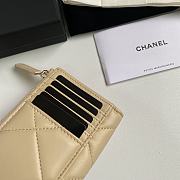 CHANEL 7-shaped large square single-pull card beige bag 12*7.5*2.5cm - 5