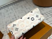 LV Twist White Chain Bag 23x16cm - 5