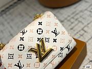 LV Twist White Chain Bag 23x16cm - 2