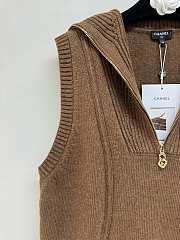 Chanel Knitted Brown Vests  - 2