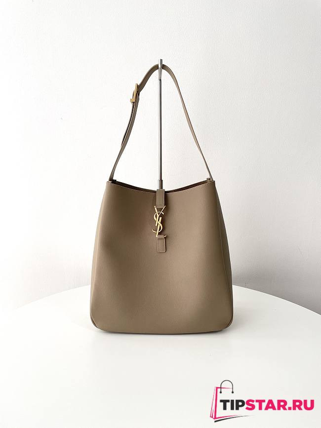  YSL Soft hobo dusty grey large 30x31x13cm - 1