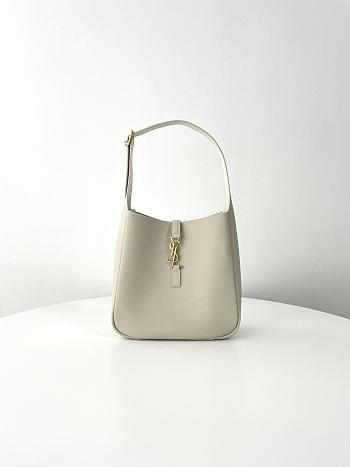 YSL Soft hobo retro cream white 23x22x8.5cm