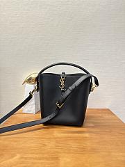 YSL LE 37 Shiny Leather Small Black Handbag 20×13×17cm - 1