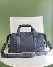 Burberry nylon waterproof material travel bag 50x19x29cm - 1