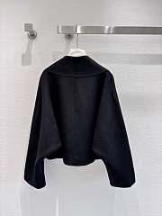 LV V-neck irregular metal leather buckle wool cape   - 4