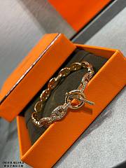 V gold Hermès diamond pig nose bracelet - 3