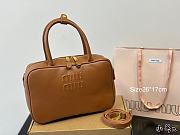 Miu Miu Light Brown Handbag 26*17cm - 1