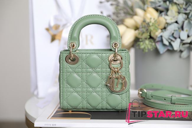 DIOR LADY Super Mini Lambskin Mint Green 12 x 10 x 5 cm - 1