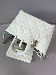 DIOR Toujours series medium white 28.5X19X21.5cm - 3