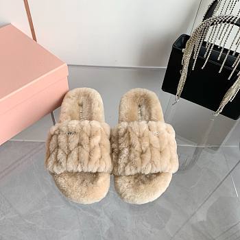 Miu Mi 24ss wool beige slippers