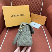 LV Elephant Grey Baguette Bag 24 x 15 x 9cm - 5