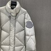 Classic matte Maya mid-length down jacket - 4