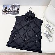 Dior diamond pattern down vest  - 2