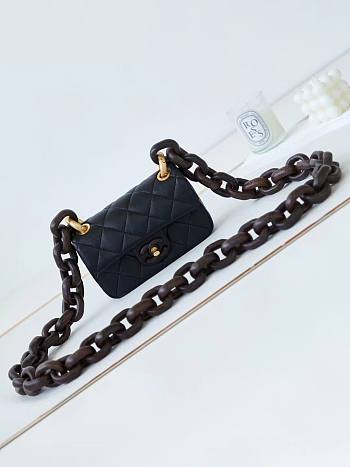 Chanel Mini Flap Métiers d'art Black Bags 18cm