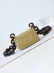 Chanel Mini Flap Métiers d'art Butter Bags 18cm - 4