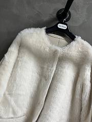 Maxmara Fur And Leather White Coat - 2