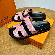 Hermes pink crocodile leather shoes - 2