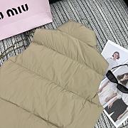 Miu Miu stand-up collar down beige vest jacket - 5