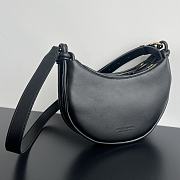  BV Gemelli half-moon black crossbody bag 26x15x8CM - 5