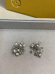 LV  flower earrings - 5