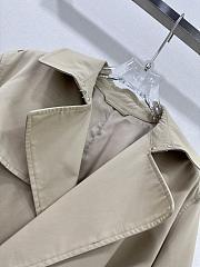 Burberry Retro British style coat - 4