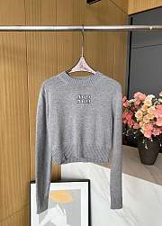 Miu Miu rhinestone letter cashmere short grey knitted pullover - 1