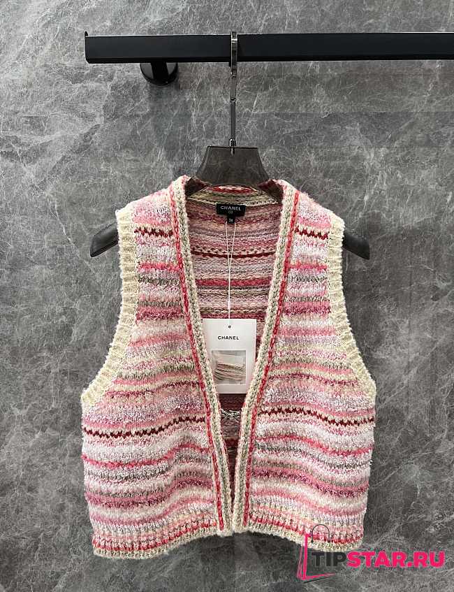 Chanel pink striped knitted vest  - 1