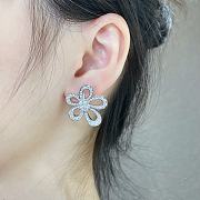 VCA full diamond flower earrings  - 2